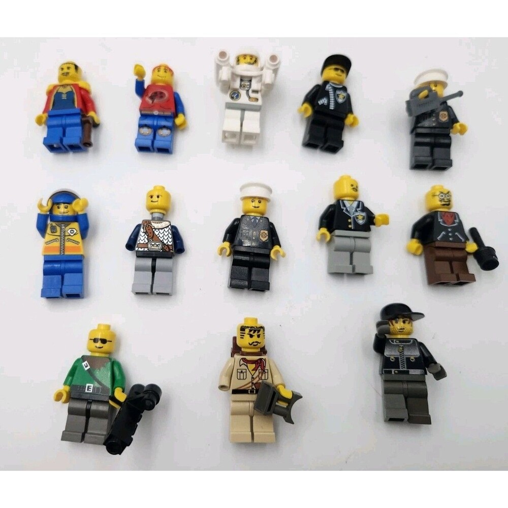 Lot 10 RANDOM Lego City Minifigures People Men Town Police Women Minifigs